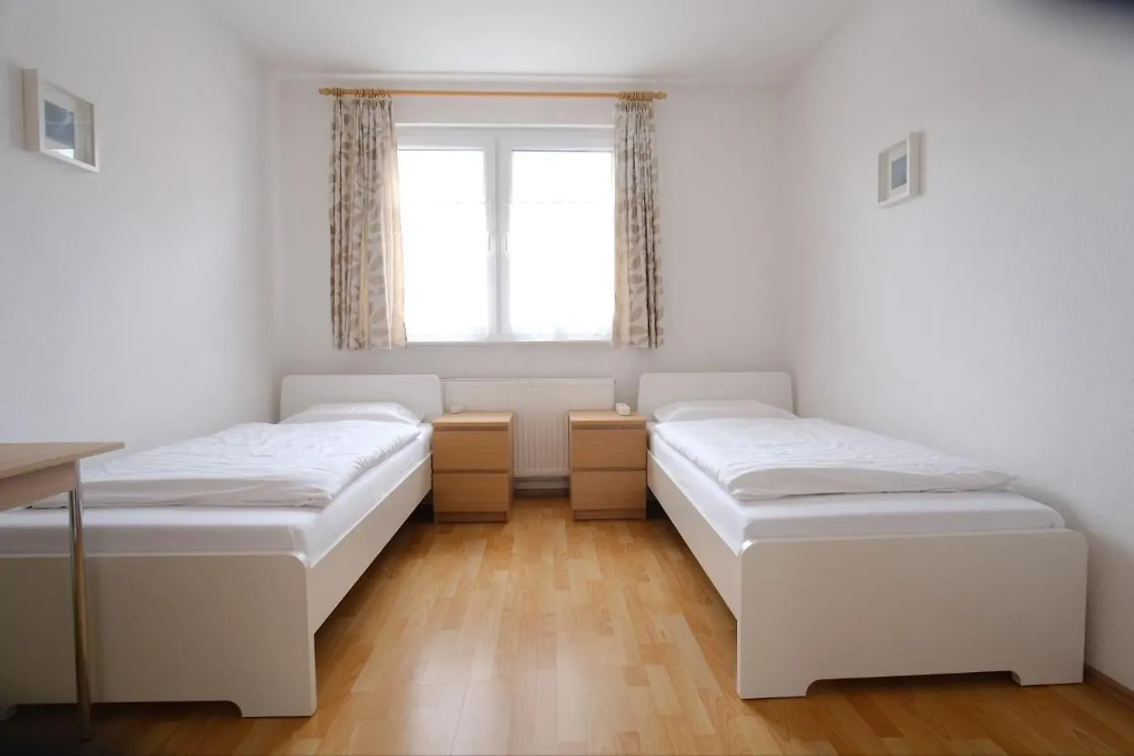 Euromamhaus - Korean B&B Frankfurt nad Menem 0*,  Niemcy